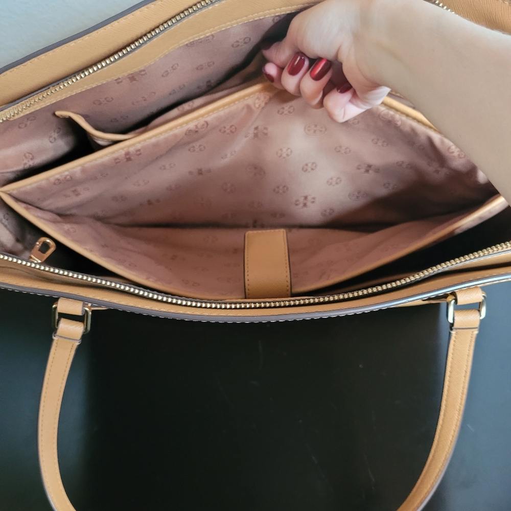 Tory Burch Large Emerson Top Zip Tote - Picture 8 of 16